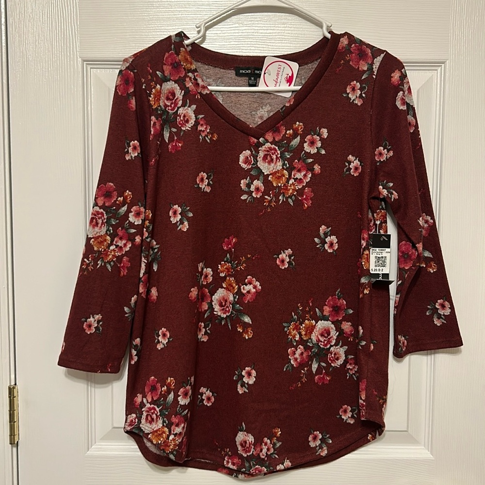 Moa Moa Burgundy Light Sweater